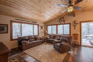 Paddler's Paradise 4 Bedroom Cabin with Direct Trail Access! - 6