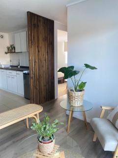 Departamento cómodo con terraza y estacionamiento privado - 2