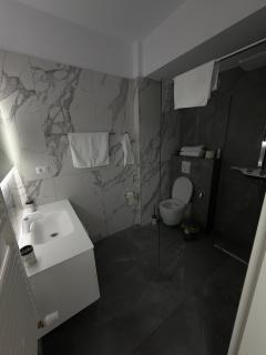 Modern Majesty Apartament - 4