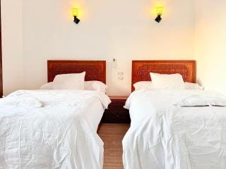 Bab Al Shams Palace - 6