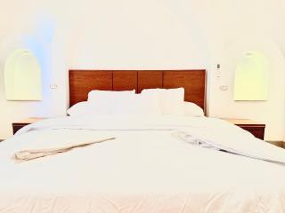 Bab Al Shams Palace - 1