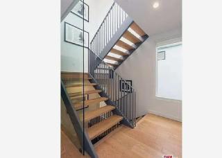 Modern Three Bedroom Beachside Home Steps from Venice Sand - 7