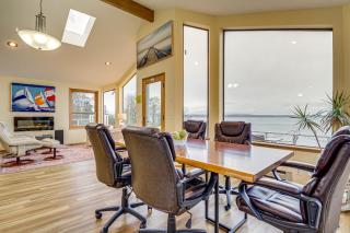 Uninterrupted Water Views! Whidbey Island Getaway - 5