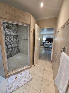 Halfway Gardens Home - 5