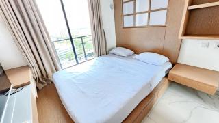 Skyhouse At By LiviRooms Tangerang - 3