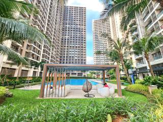 Skyhouse At By LiviRooms Tangerang - 9