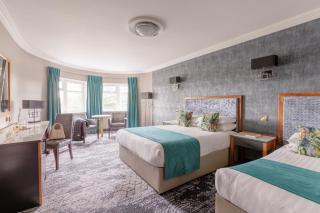 Ashdown Park Hotel - 2