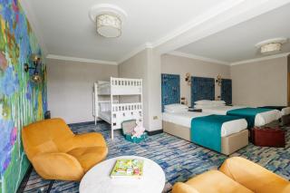 Ashdown Park Hotel - 1