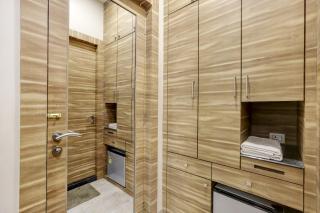 Super Townhouse OAK Shubhham Regency - 8