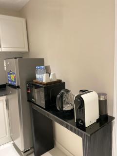 Modern one bedroom apartment - 1