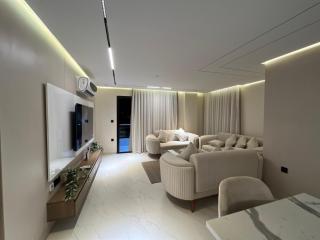 شقة فاخرة على النيل - 9