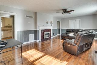 Walk to AH Stephens State Park! Pet-Friendly Home - 3