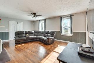 Walk to AH Stephens State Park! Pet-Friendly Home - 2