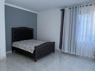 Almarina Nairobi, Kenya - 1