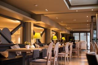 Golden Star City Resort - 7