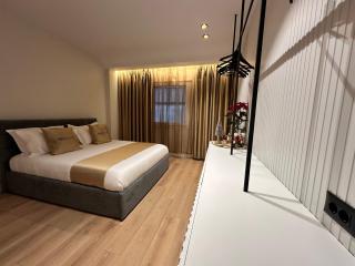 Sky 2 Hotel Tirana - 8