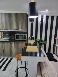 The Akenza Cottage - 3