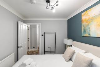 Bright & Comfortable 2-Bedroom Retreat - 3