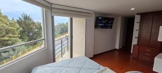 Apartamento en Las Quintas Cerca de Centros Comerciales, WiFi y Parqueadero - 5