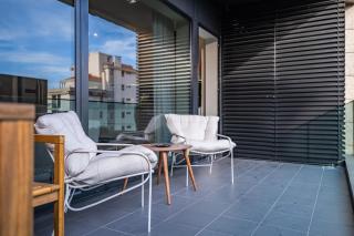 Charming 1BR Apartment Great Location - 3