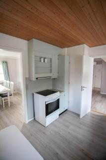 Large and Spacious 4BR Apartment Near Airport - 5