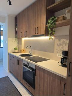 Cozy Central View - 8