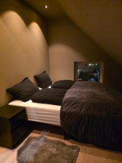 Top floor apartment 3 minute from City central - 2