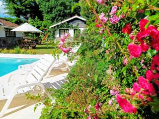 Apart Rose Garden - 6