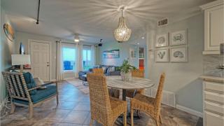 Beachfront Patio w Dune View 2 Pools Pickleball Cravin Waves by AvantStay - 4