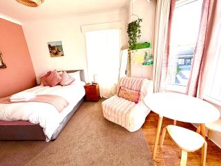 Seaview Surf Studios - 9