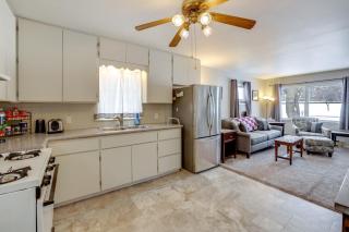 2 Mi to CMU! Quaint Bungalow with Fenced Backyard - 1