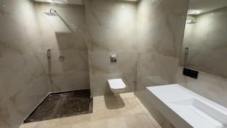 Stylish 1-Bed Retreat - 4