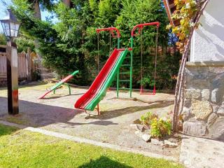 Apart Rose Garden - 2