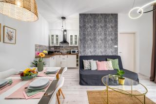 Elegant and Super Central 2BR with 2 Bathrooms - Budapest - 0