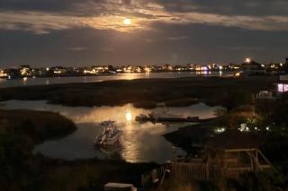 Sunrise Paradise - 8