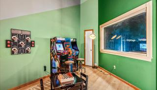 Epic Poconos Pad - Pool - Hot Tub - Gym - Golf Sim - 5