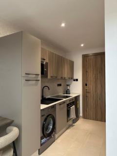 Calm & Cozy Studio Apt in East Legon - 4