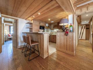 Prestigieux appartement de 140m² aux pieds des pistes, proche village enfants, Val-d'Isère - FR-1-694-114 - 2