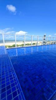 Pé na areia da Praia de Atalaia - 9