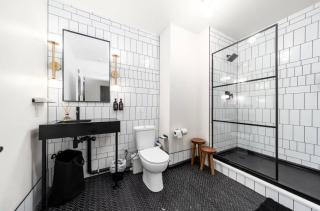 Symons Block Suite 4 - 3