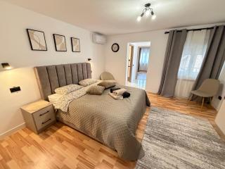 Camera Family Suceava - 0