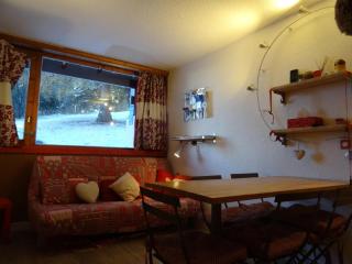 Résidence Belles Challes - Charmant studio pour 4 personnes skis aux pieds et proche des commerces dans le village du Charvet à Arc 1800 MAE-1787 - 9