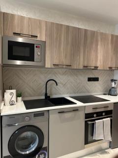 Calm & Cozy Studio Apt in East Legon - 2