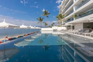 UDARA - Luxury Beachfront Living with Pools Gym Spa & Dining - 9