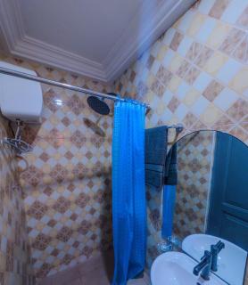 East Legon Cozy 2 BR 2 Bath Apt with backup Power - 5