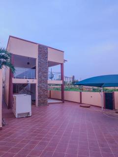 East Legon Cozy 2 BR 2 Bath Apt with backup Power - 3
