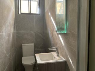 Magical garden apartment near hippest beach on the planet - 1