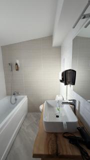 Pensiunea Seraris - 4