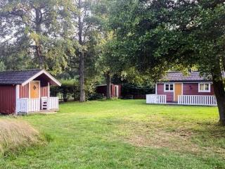 6 person holiday home in LÖTTORP - 3