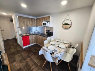 Résidence Saint Jacques A - Appartement rénové et tout confort · Centre station · Vue vallée MAE-3517 - 2